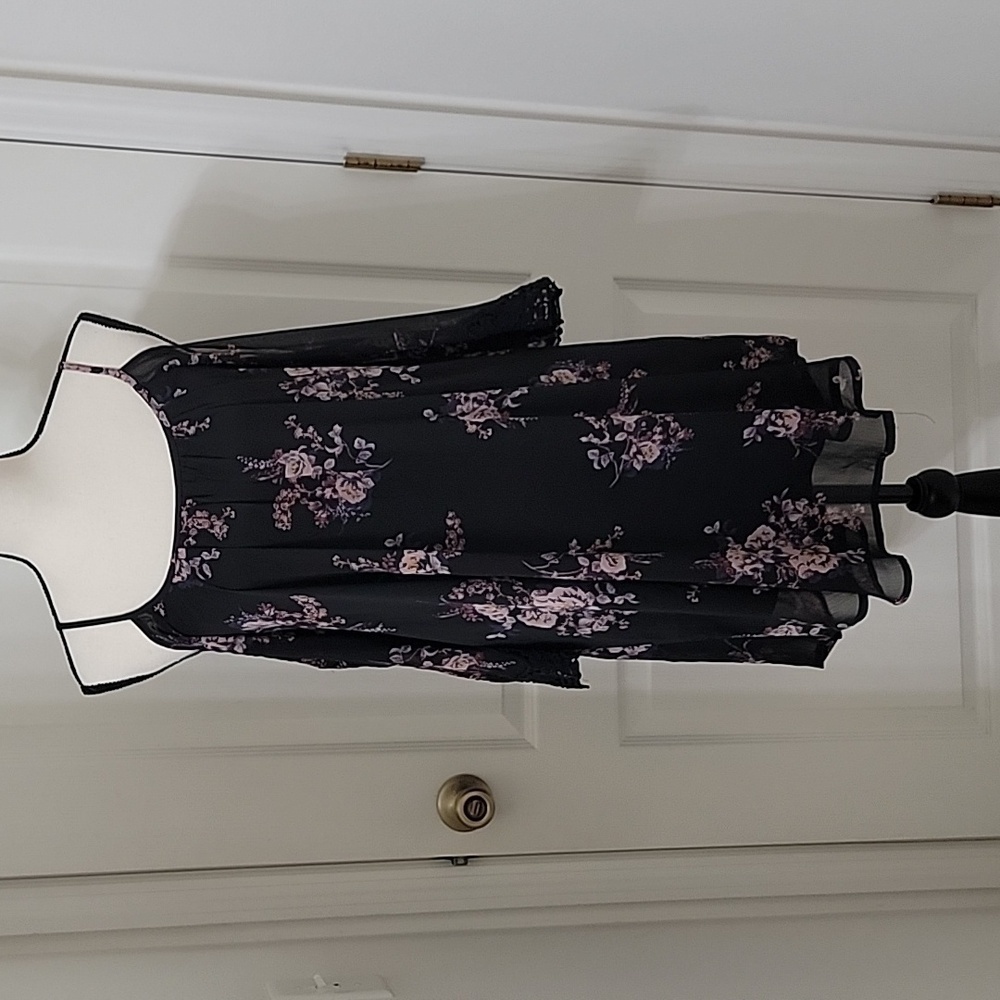 Xhilaration Size XS Black Floral Sheer Cold Shoulder Adjustable Strap Dress, GUC